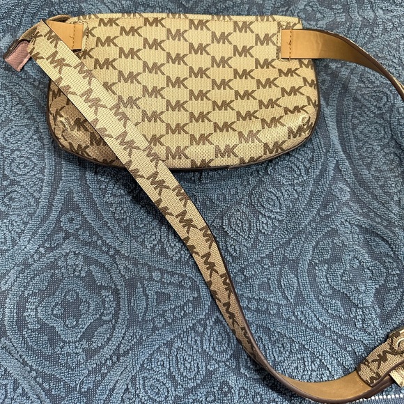 Belt bag - Picture 4 of 4